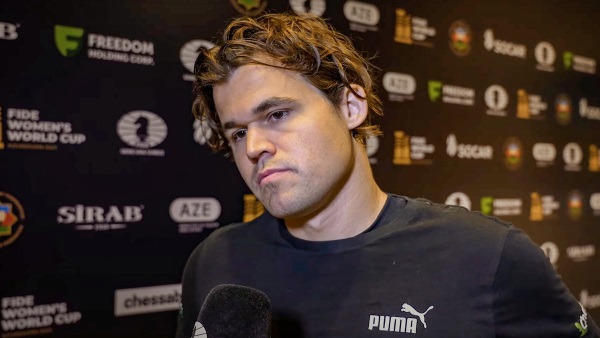 Magnus Carlsen disqualified from World Rapid and Blitz championship due to dress code