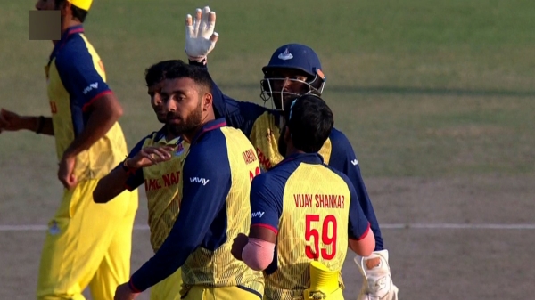 vijay hazare trophy 2025 varun chakravarthy