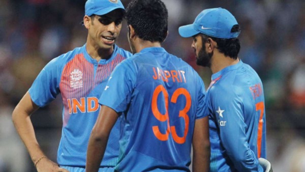 IPL 2025 MS Dhoni asked Ashish Nehra to return to test cricket in 2009