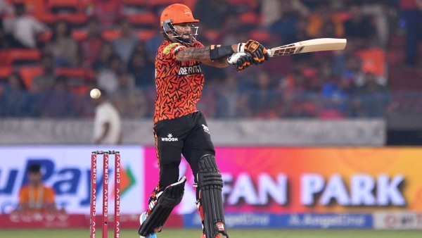 IPL 2025 Nitish Kumar Reddy s Angry Reaction After Dismissal Surprises Fans