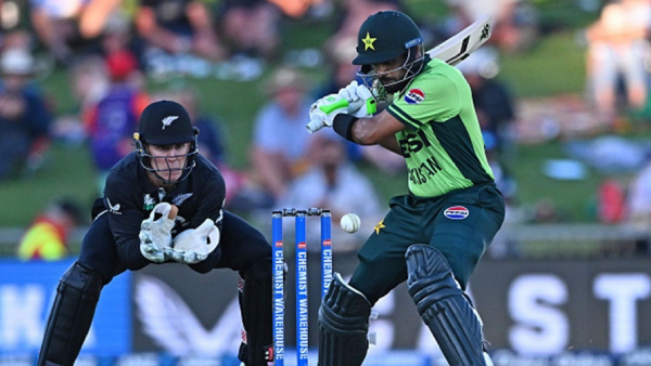 Pakistan New Zealand ODI Cricket Batting Collapse