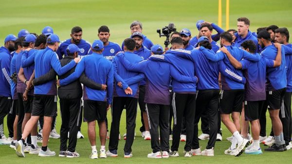 IND vs ENG Test Series Kuldeep Yadav Arshdeep Abhimanyu Easwaran Benched Throughout by Team India