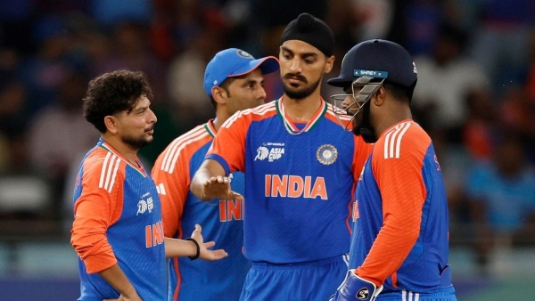 Asia Cup 2025 India vs Sri Lanka Arshdeep Harshit Rana in Playing XI Leads to Super Over Drama