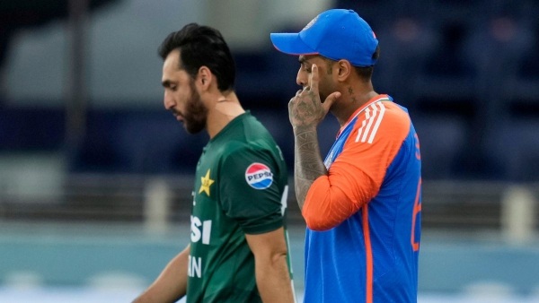 IND vs PAK Asia Cup Pakistan Captain Salman Agha Crumbles in Indian Spin Attack