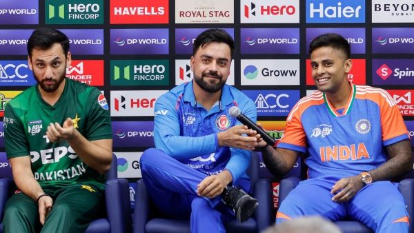 IND vs PAK Asia Cup Suryakumar Yadav Salman Agha Handshake Controversy Explained