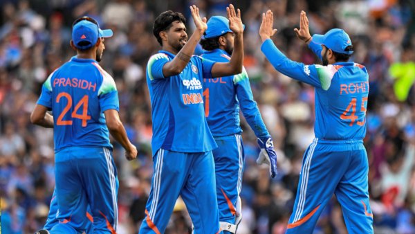 Rohit sharma Helps Harshit Rana