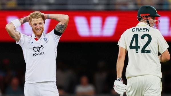 AUS vs ENG Ashes England s Five Dropped Catches Prove Costly as Australia Takes 44-Run Lead in Brisbane Ashes Test