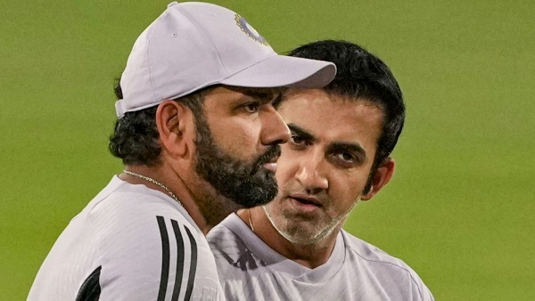 IND vs SA Rohit Sharma Shakes Head in Disagreement with Coach Gautam Gambhir in Serious Dressing Room Discussion