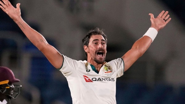 Ashes 2025 Mitchell Starc s Humble Reaction after Breaking Wasim Akram s Left-Arm Pacer World Record