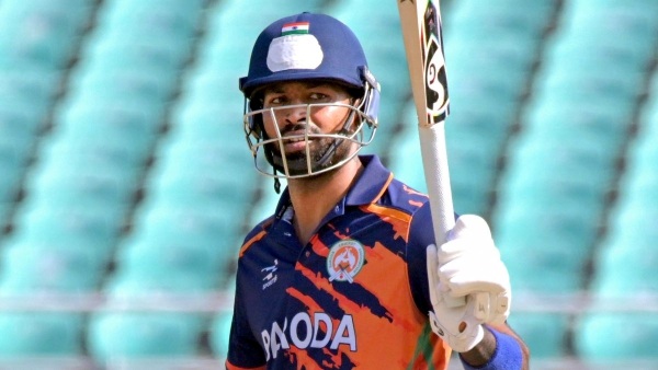 Vijay Hazare Trophy Hardik Pandya Smashes 75 off 31 Balls 9 Sixes in Vijay Hazare Trophy Masterclass