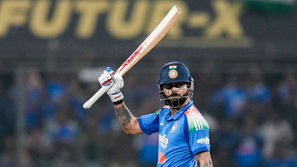 IND vs NZ Gautam Gambhir gave Standing Ovation for Virat Kohli After Record-Breaking Ton in Indore