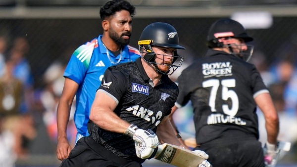 IND vs NZ 3rd ODI Daryl Mitchell and Glenn Phillips Slap Centuries to Set 338-Run Target for India
