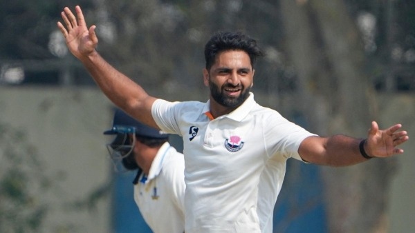 Aquib Nabi s Inspiring Journey From IPL Riches to Dreaming of India s Test Cap - Jammu amp amp Kashmir Cricket