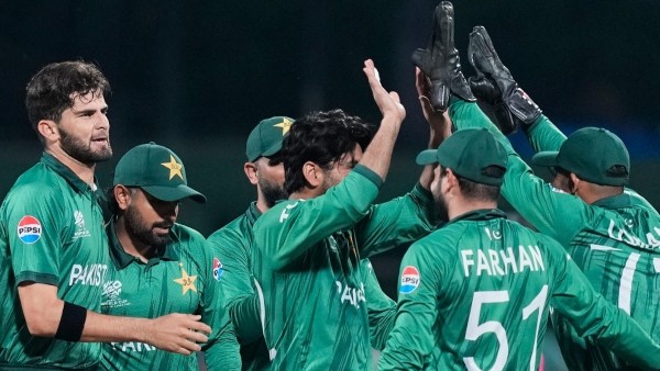 T20 World Cup 2026 Pakistan s Semifinal chances Qualification Scenarios after New Zealand lost