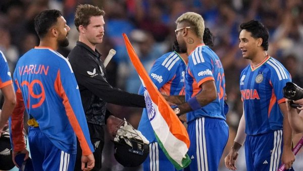 IND vs NZ Former Pakistan Cricketers Urge Fans to Stop Conspiracy Theories and Praise India s T20 World Cup Win