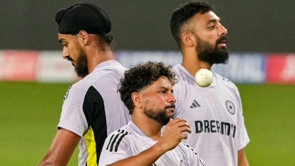 T20 World Cup Final 2026 Will India Drop Varun Chakravarthy for Kuldeep Yadav Against New Zealand