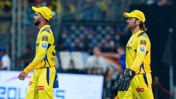 CSK IPL 2026 MS Dhoni Intentionally Stays Away from the Field Simon Doull Reveals the Tactical Reason Behind the Move