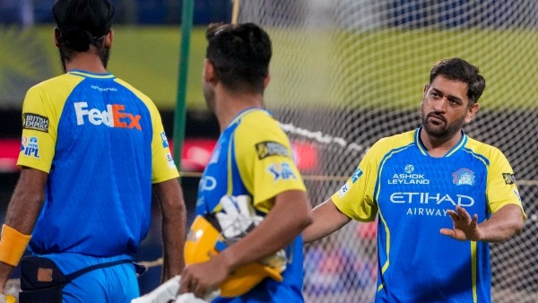 MS Dhoni Injury update He again Misses Out the match for CSK Against SRH Due to Injury