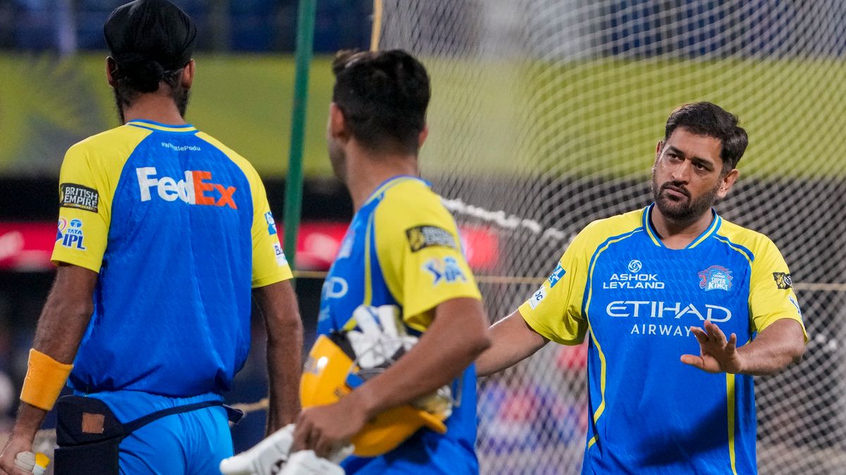 IPL 2026: சிஎஸ்கே அணி செய்த மெகா 3 சொதப்பல்கள்.. இம்முறையும் பிளே ஆஃப் கிடையாதா?