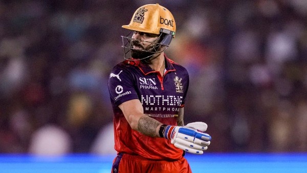 IPL 2026 Virat Kohli Faces Back-to-Back Ducks Fans React After Golden Duck Against Mumbai Indians in Raipur
