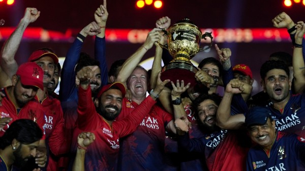 IPL 2026 Royal Challengers Bengaluru s Dominance Andy Flower - Dinesh Karthik Duo Behind the Success