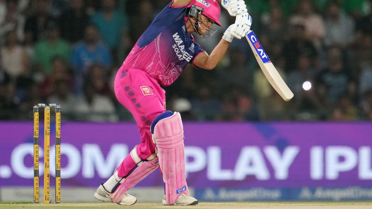 IPL 2026: வைபவ் மீது தான் கவனமா? நானும் இங்க தான் இருக்கேன்.. ஜெய்ஸ்வால் அதிரடி சாதனை