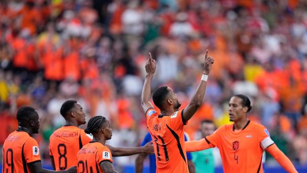 Netherlands players celebrating a 5-1 victory over Sweden Netherlands players celebrating a 5-1 victory over Sweden
