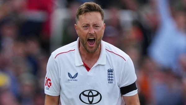ENG vs NZ Ollie Robinson Creates History with 3 Wickets in Opening Over of Lord s Test Against New Zealand