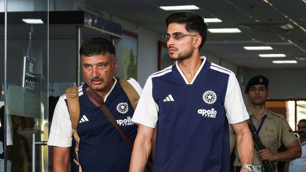 Shubman Gill and Rohit Sharma batting for Team India in ODIs Shubman Gill and Rohit Sharma batting for Team India in ODIs