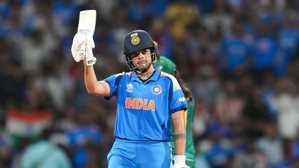 Shafali Verma hits six against Pakistan in T20