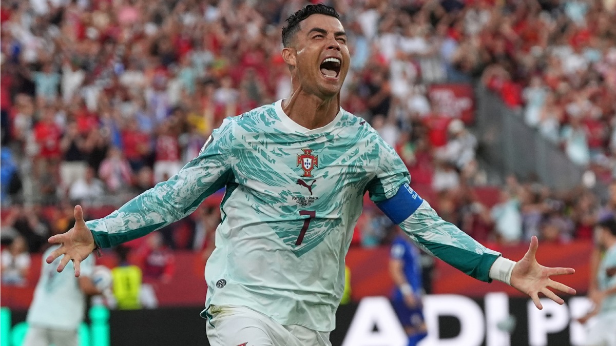 Cristiano Ronaldo Cristiano Ronaldo