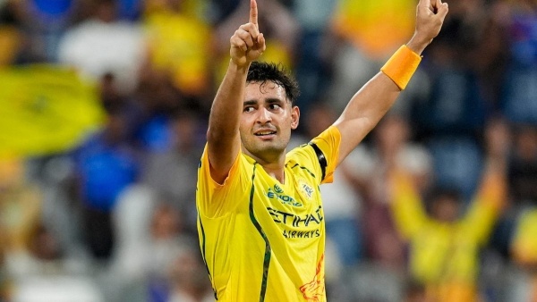 CSK Pacer Anshul Kamboj Smashes 5 Sixes at No 9 to Rescue North Zone in Duleep Trophy