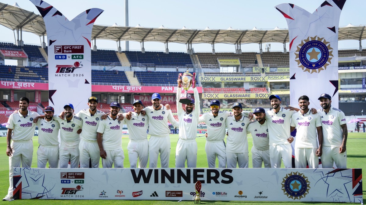இலங்கை டெஸ்ட் தொடரில் குல்தீப் யாதவ் இடம்பெற வேண்டும் - தாஸ்குப்தா