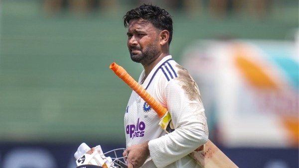 Rishabh Pant Shoulder Injury Will He Keep Wickets on Day 4 Morne Morkel Gives Update Rishabh Pant Shoulder Injury Will He Keep Wickets on Day 4 Morne Morkel Gives Update