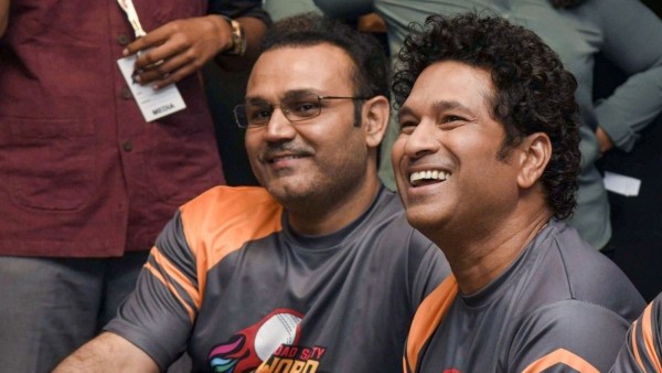 Virender Sehwag asked Steve Bucknor to retire after controversial Sachin Tendulkar decision says Aakash Chopra Virender Sehwag asked Steve Bucknor to retire after controversial Sachin Tendulkar decision says Aakash Chopra