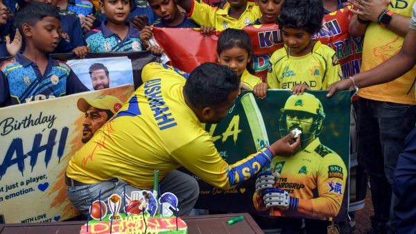 MS Dhoni MS Dhoni
