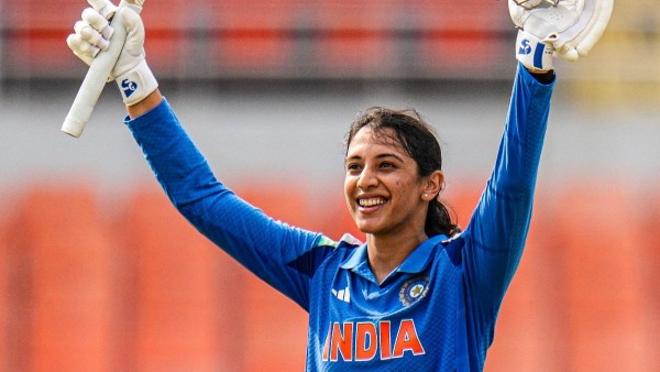 Smriti Mandhana World Record First Woman Cricketer To Cross 11 000 International Runs Smriti Mandhana World Record First Woman Cricketer To Cross 11 000 International Runs