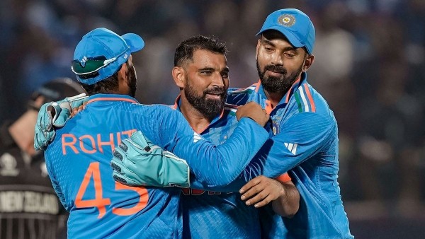 Mohammed Shami Excluded from New Zealand Tour Mohammad Kaif Criticizes BCCI Mohammed Shami Excluded from New Zealand Tour Mohammad Kaif Criticizes BCCI