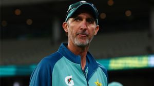 కోచ్ అంటే గిట్లుండాలె.. దెబ్బకు పీఎస్ఎల్ ఫ్రాంచైజీ షాక్!