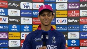 వాడి బ్యాటింగ్‌‌ అద్భుతం.. ఎంజాయ్ చేస్తున్నా: యశస్వి జైస్వాల్