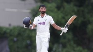 IND vs SL వామప్ మ్యాచ్.. భారత్‌ను ఆదుకున్న జడేజా, మానవ్ సుతార్!