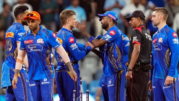 ముంబై ఇండియన్స్‌కు కొత్త కెప్టెన్.. రేసులో ఆ స్టార్ ప్లేయర్!