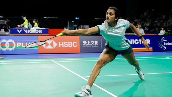 సెమీస్‌కు దూసుకెళ్లిన పీవీ సింధు!