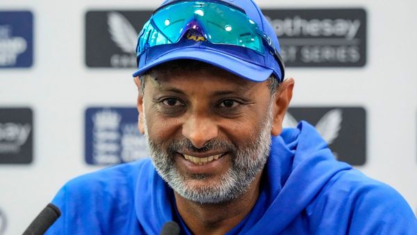వైభవ్ సూర్యవంశీ కోసం వారిని తప్పించడం అన్యాయం: టీమిండియా బ్యాటింగ్ కోచ్