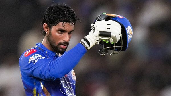 IPL 2027: ముంబై ఇండియన్స్ కెప్టెన్‌గా తిలక్ వర్మ!