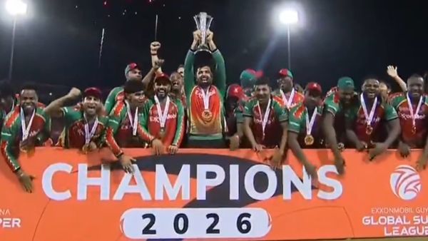 టీ20 చరిత్రలోనే అద్భుతం: 85 పరుగులకే ఆలౌట్.. అయినా ట్రోఫీ గెలిచిన జట్టు!