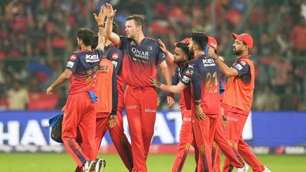IPL 2027: ఆ ఐదుగురికి గుడ్‌బై.. ఆర్‌సీబీ వదిలేసే ఆటగాళ్ల జాబితా ఇదే!