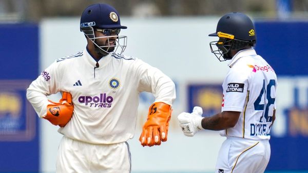 IND vs SL: అందరం తల్వార్లు తిప్పుదాం భయ్యా!(వీడియో)