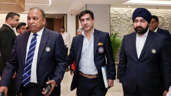 బీసీసీఐ చీఫ్ సెలెక్టర్ పదవిని ఛీ కొట్టిన మాజీ ఆటగాళ్లు!