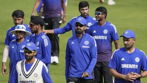 టీమిండియాకు షాక్: ఆసియా కప్ మధ్యలో జట్టును వీడిన స్టార్ క్రికెటర్! టీమిండియాకు షాక్: ఆసియా కప్ మధ్యలో జట్టును వీడిన స్టార్ క్రికెటర్!